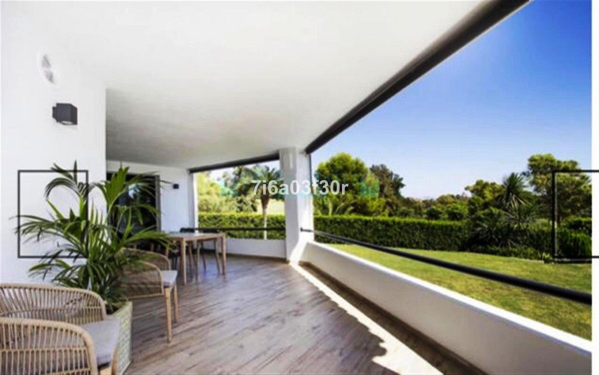 Villa for rent in Atalaya, Estepona