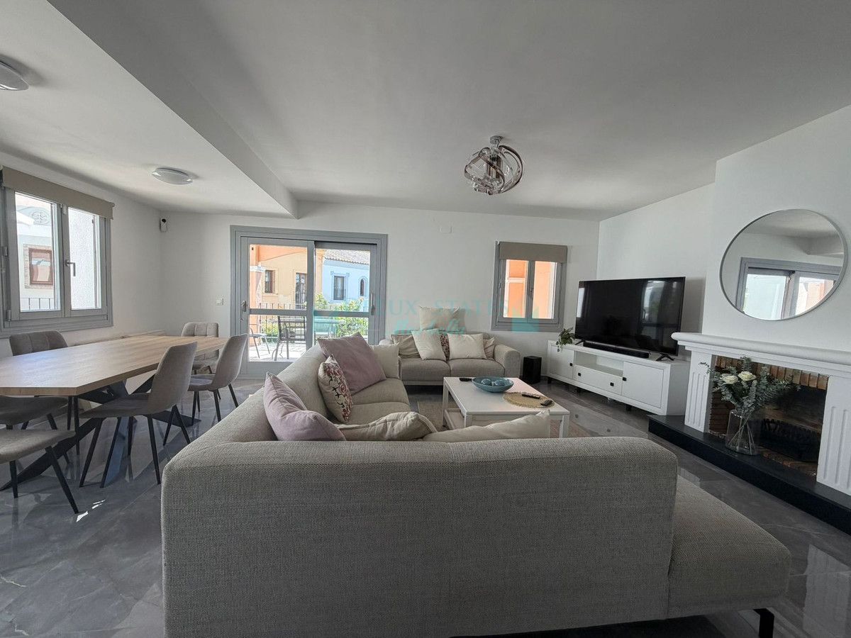 Adosado en alquiler en Estepona