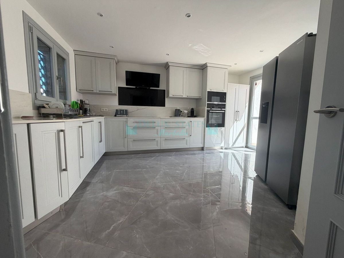 Adosado en alquiler en Estepona