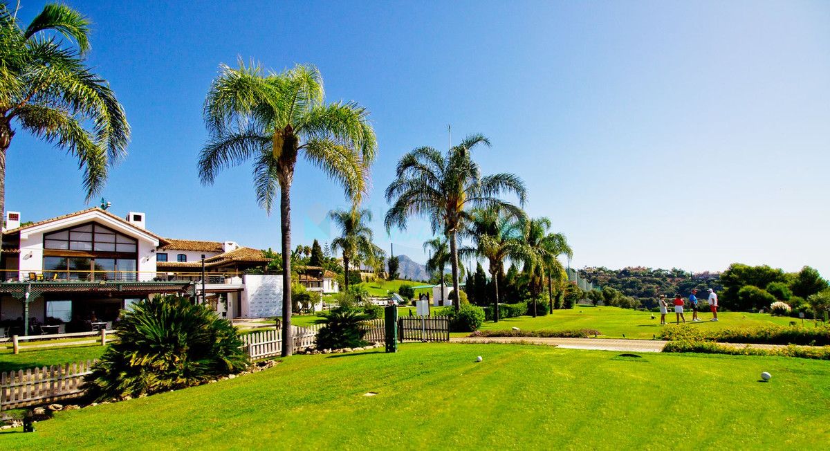 Residential Plot for sale in Los Arqueros, Benahavis