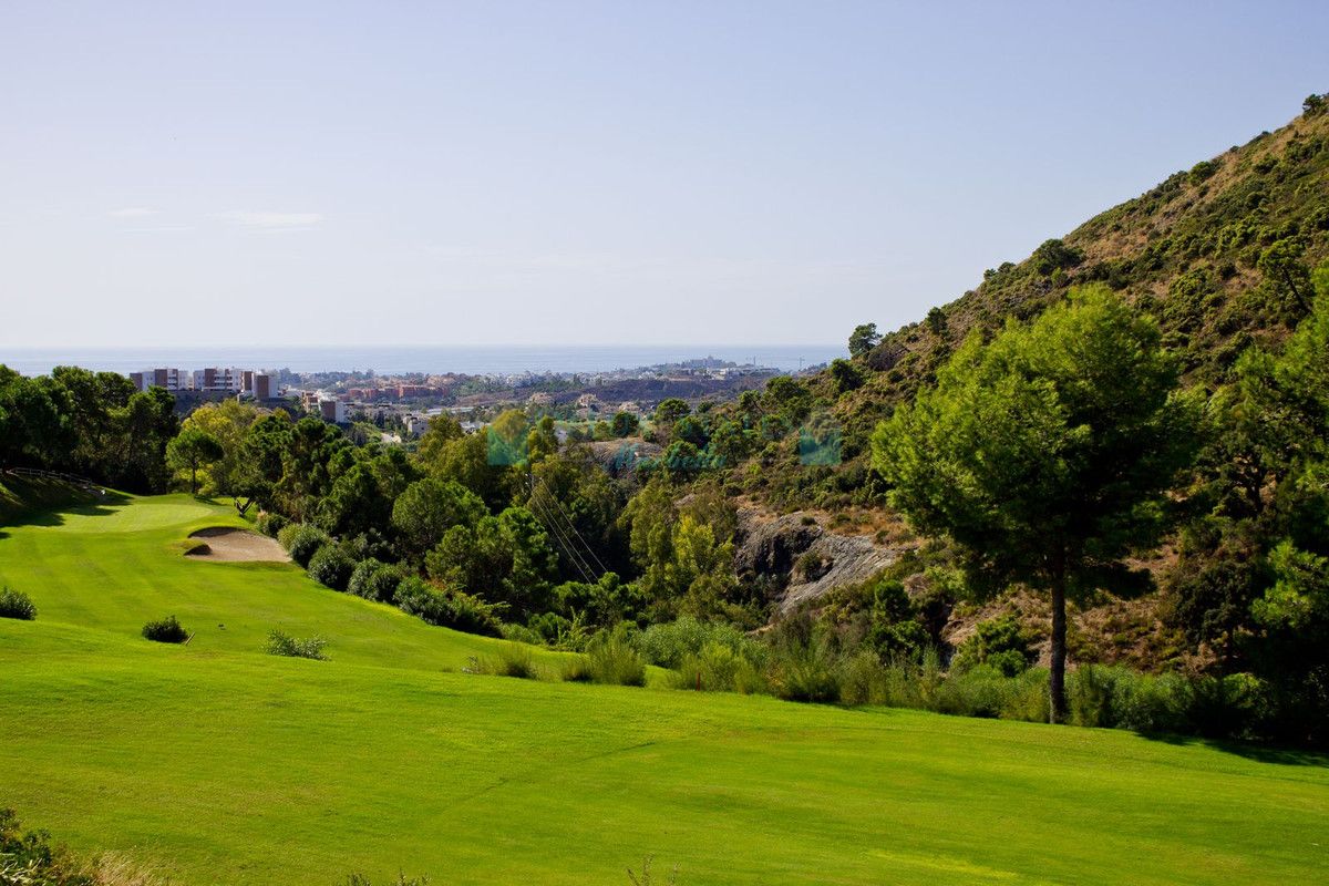 Residential Plot for sale in Los Arqueros, Benahavis