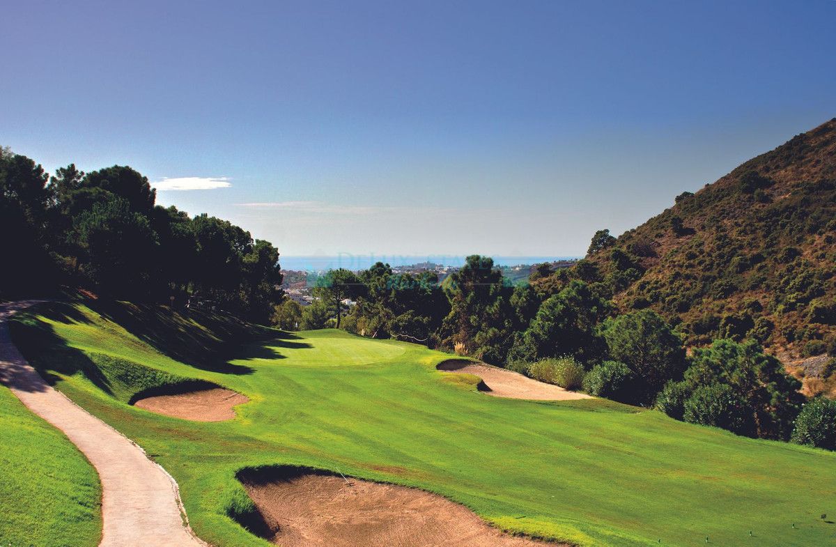 Residential Plot for sale in Los Arqueros, Benahavis