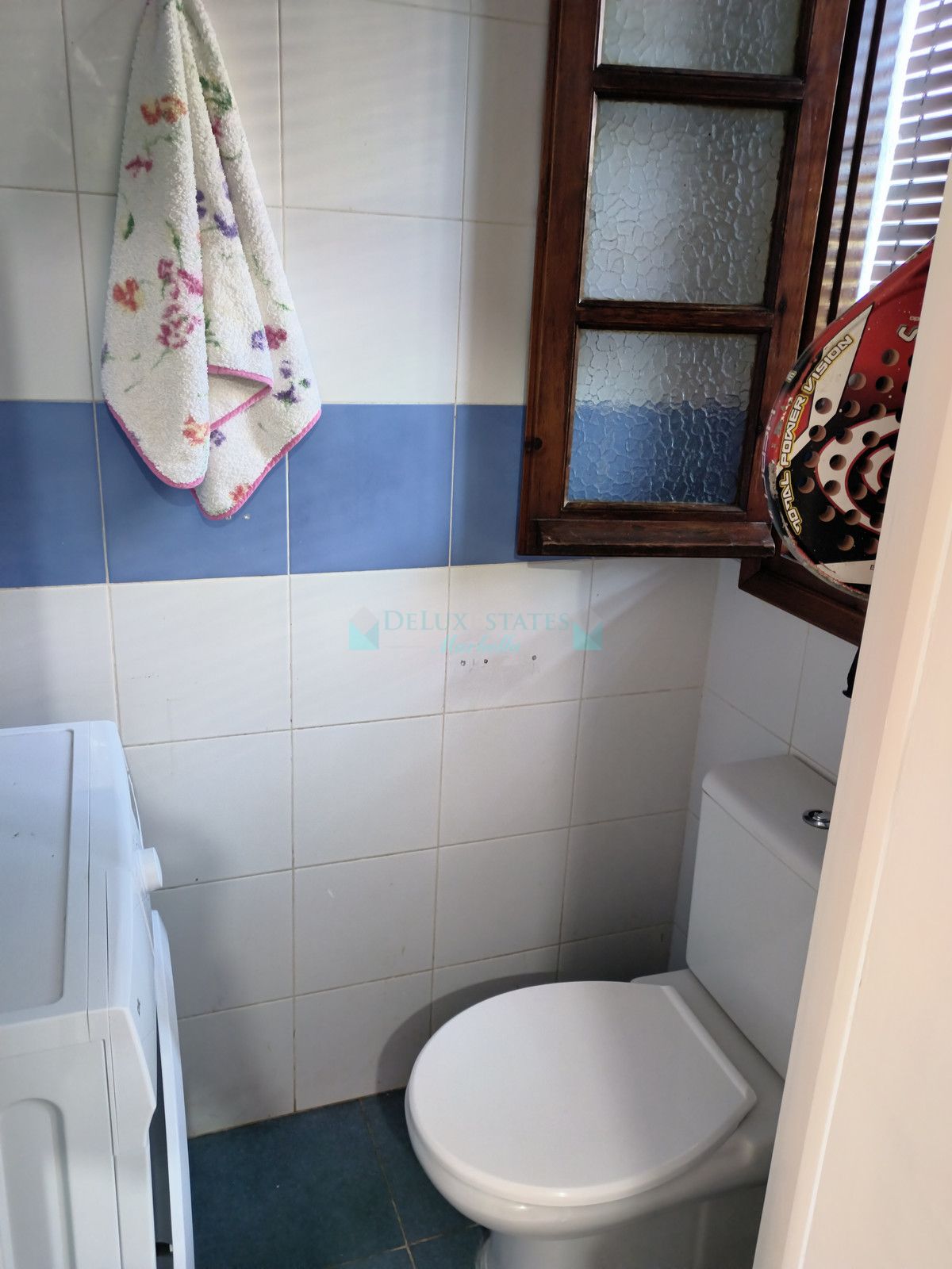 Villa Pareada en venta en Elviria, Marbella Este