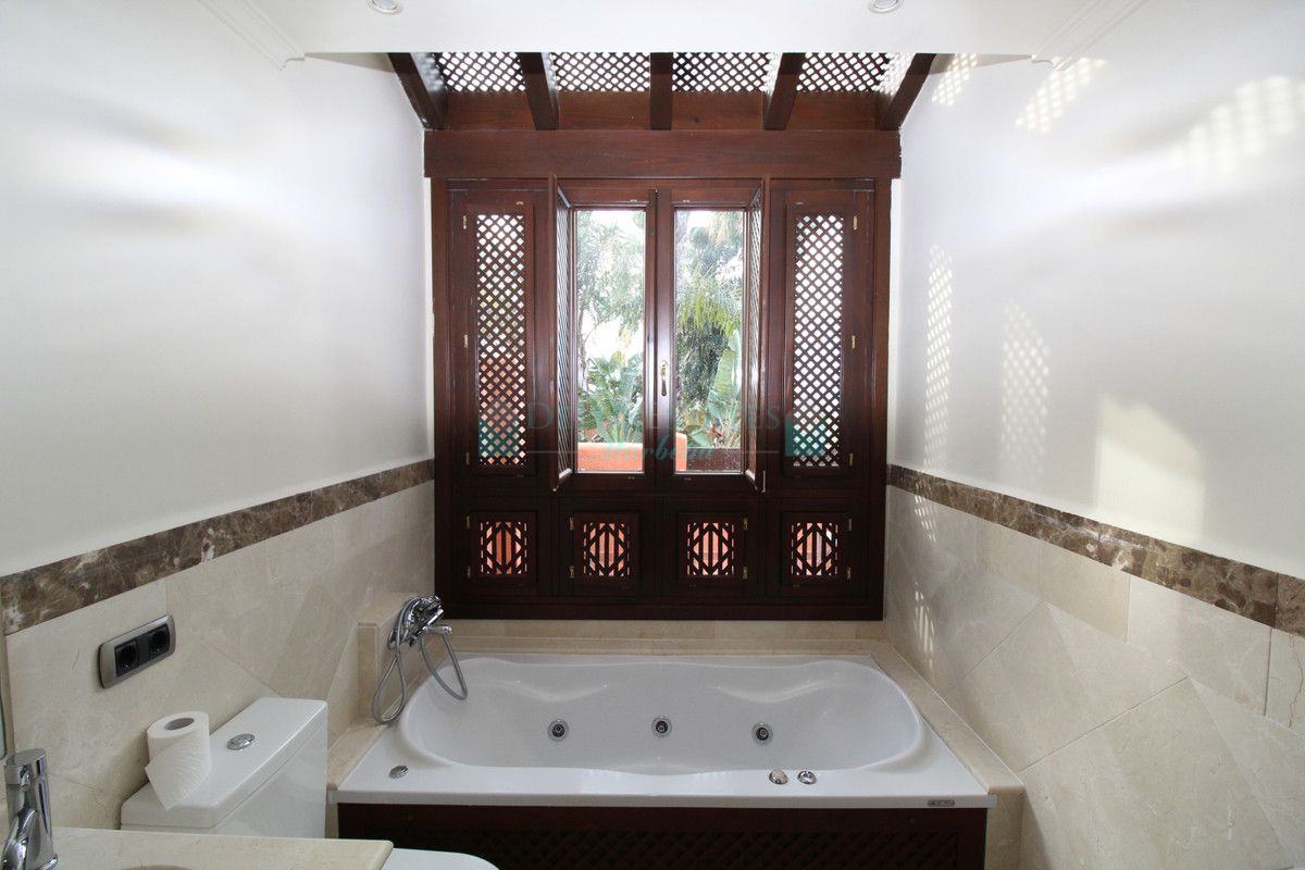 Adosado en venta en Marbella Golden Mile