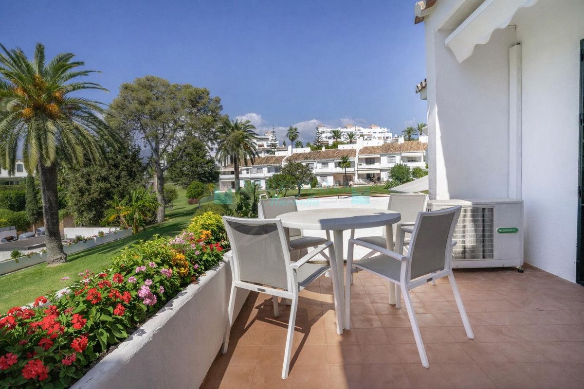 Apartamento en venta en Nueva Andalucia