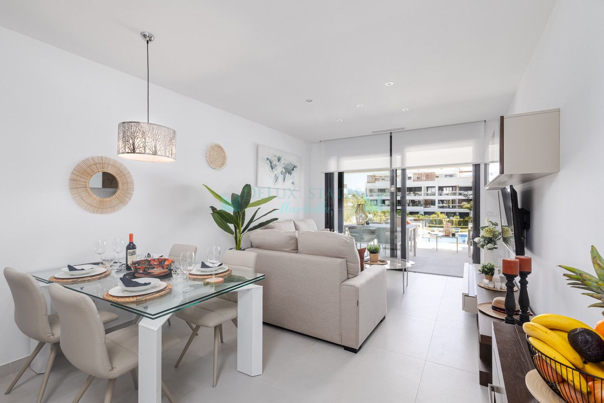 Apartamento en venta en Estepona