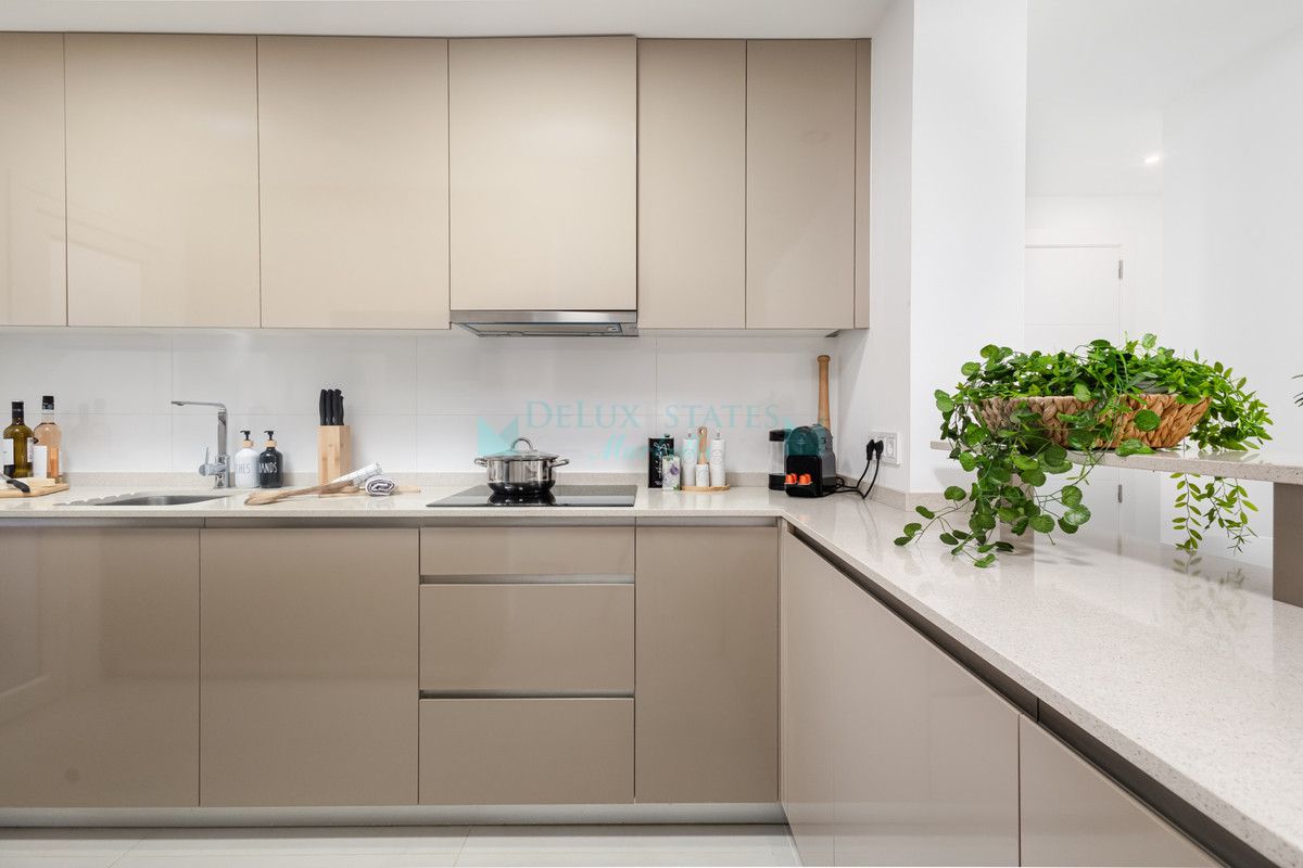 Apartamento en venta en Estepona