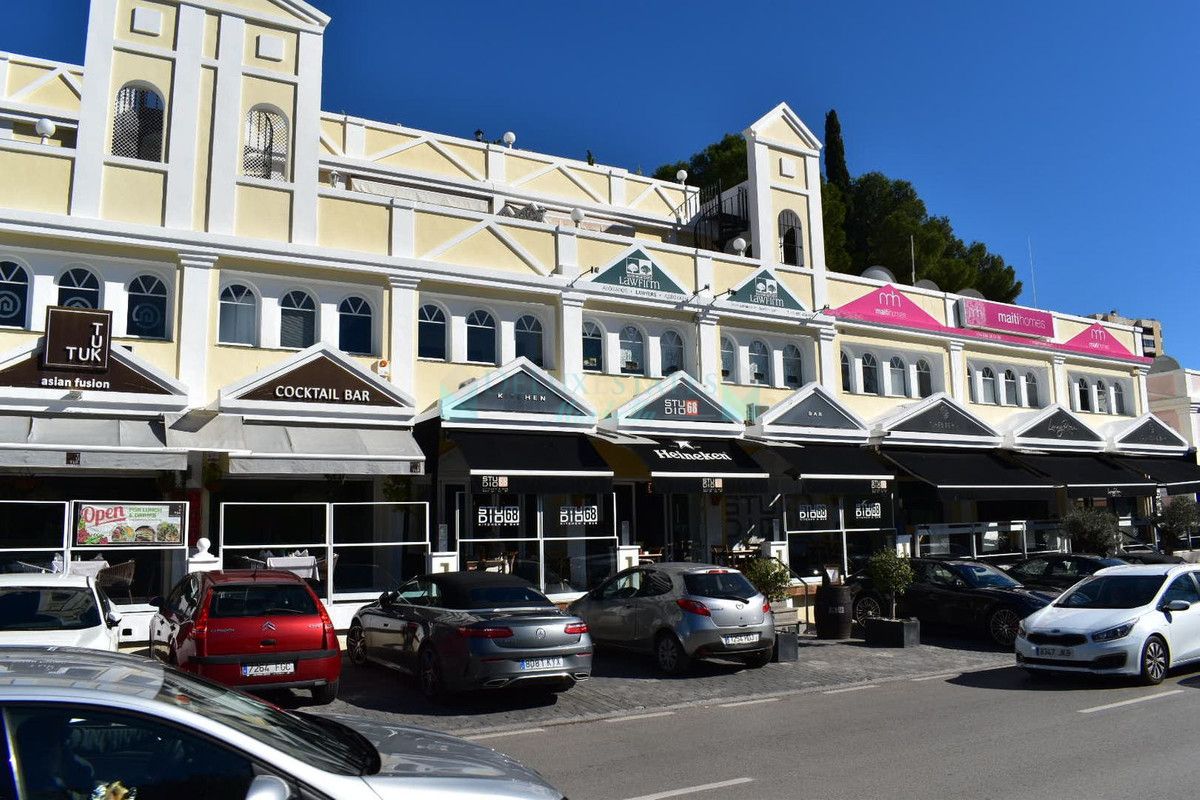 Bar en venta en Aloha, Nueva Andalucia