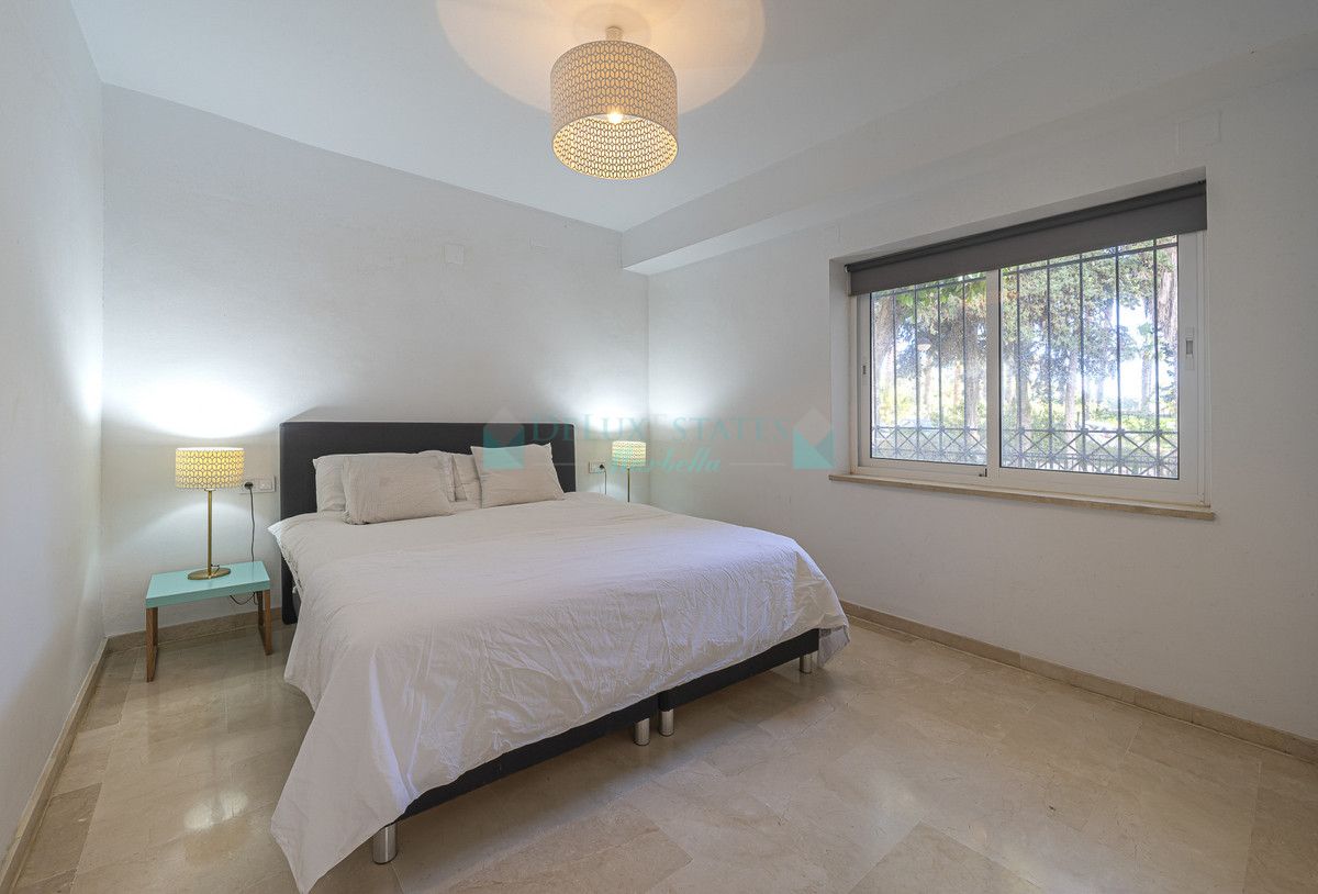 Ground Floor Apartment for sale in Marbella Golden Mile