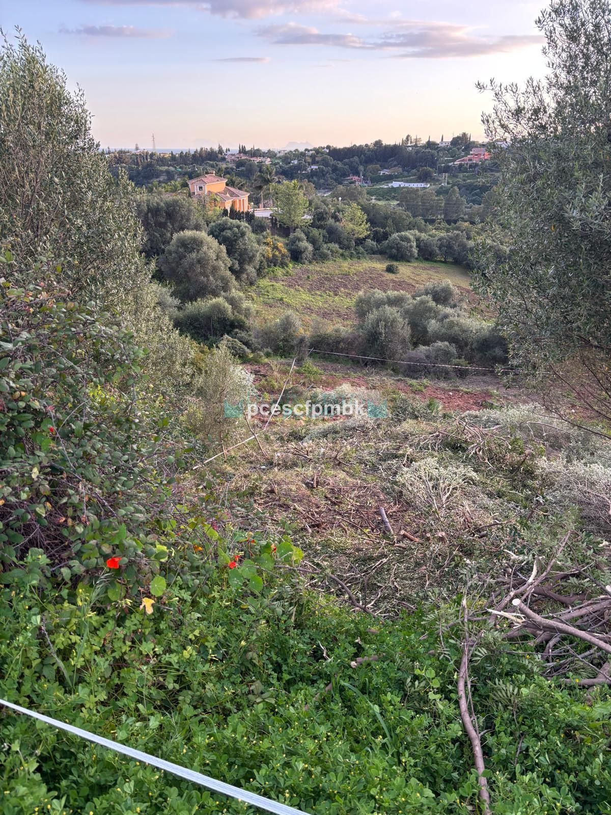 Parcela Residencial en venta en Estepona