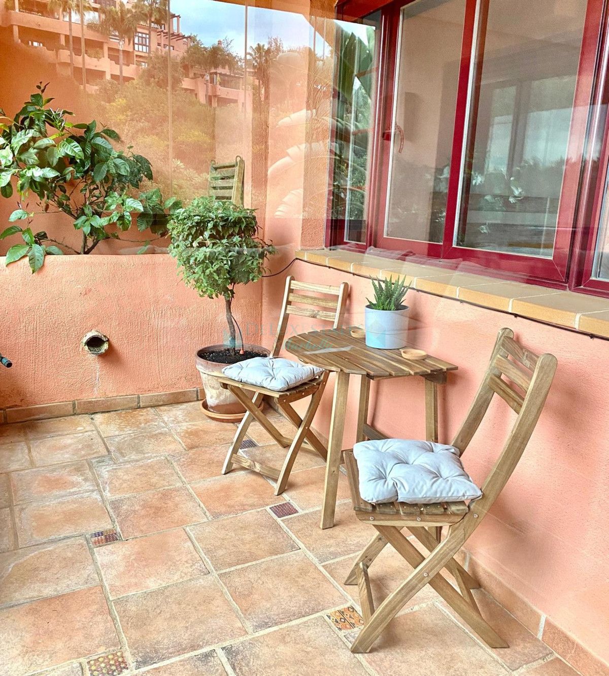 Apartamento Planta Baja en venta en La Mairena, Marbella Este