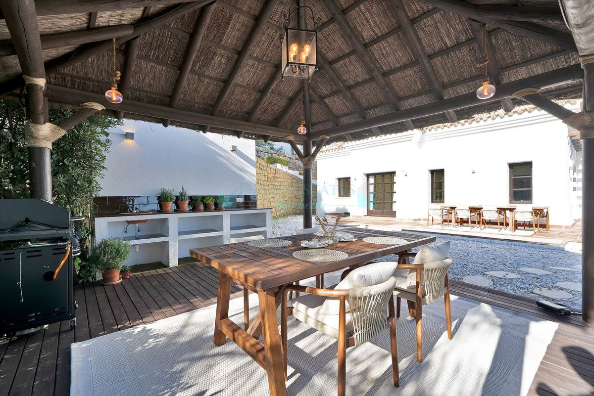 Villa en venta en Benahavis