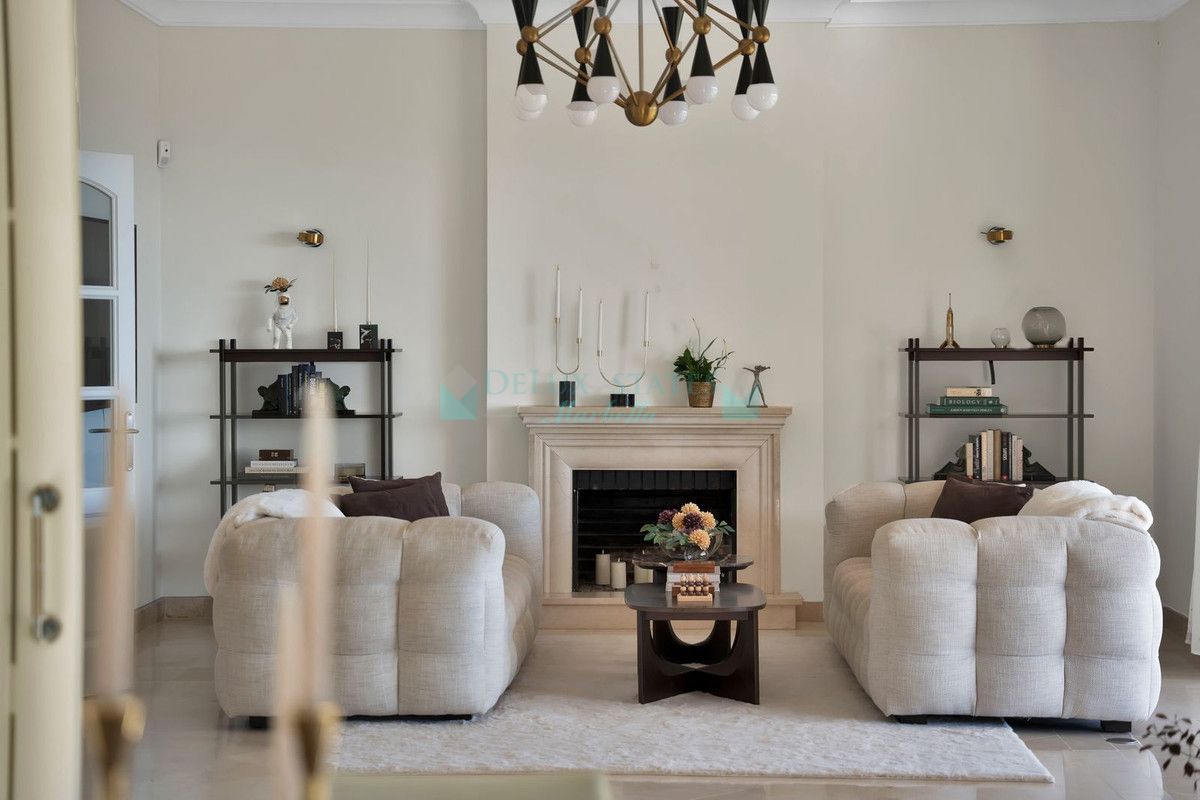 Villa en venta en Benahavis