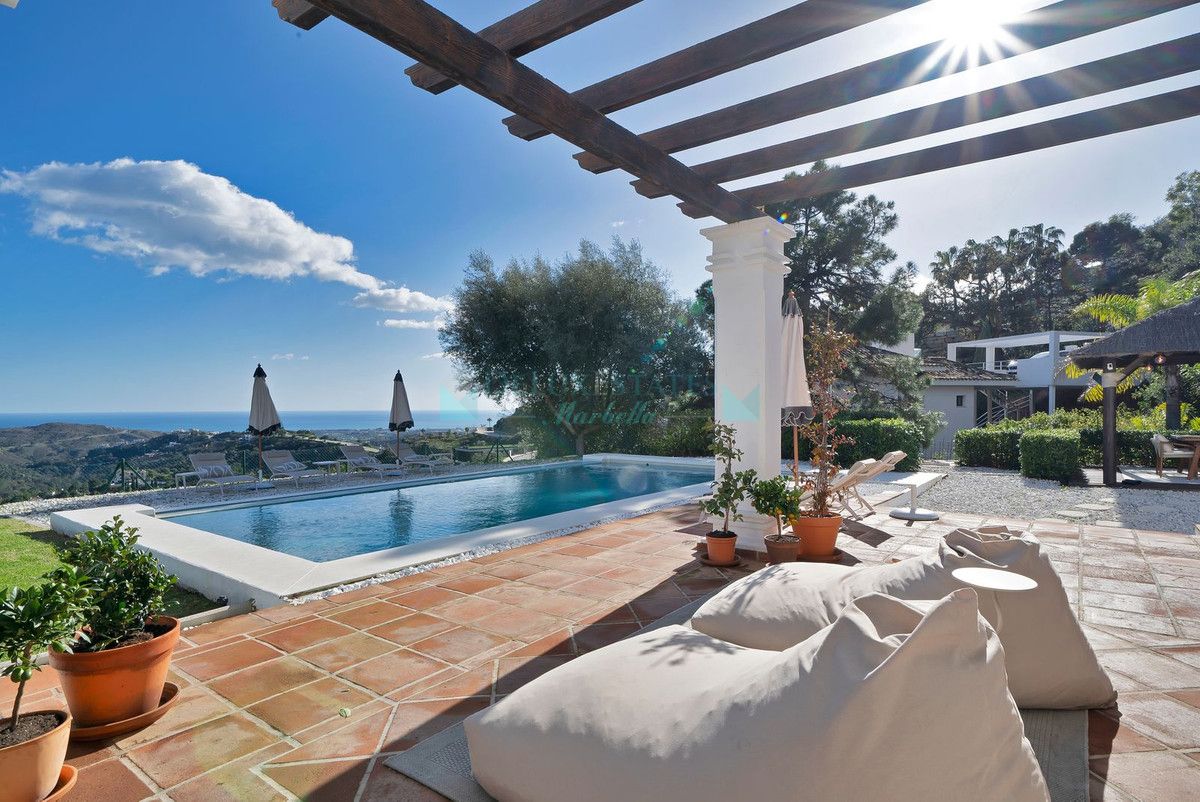 Villa en venta en Benahavis