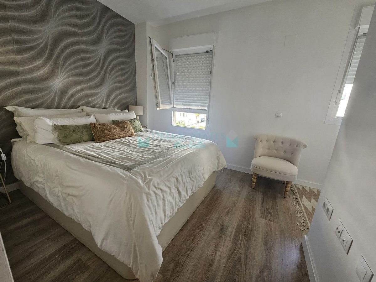 Apartment for sale in La Campana, Nueva Andalucia