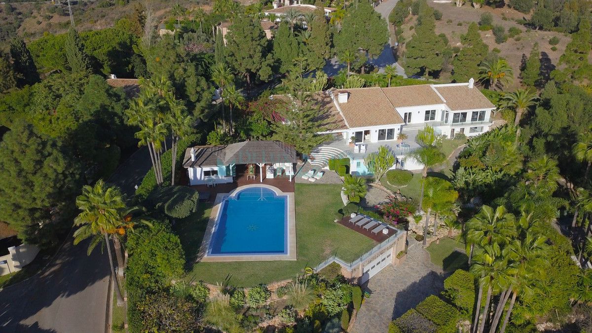 Villa en venta en Hacienda las Chapas, Marbella Este