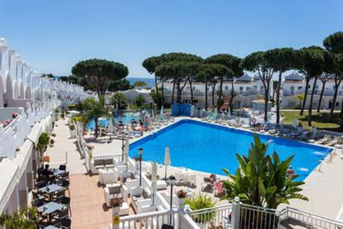 Adosado en venta en La Reserva de Marbella, Marbella Este