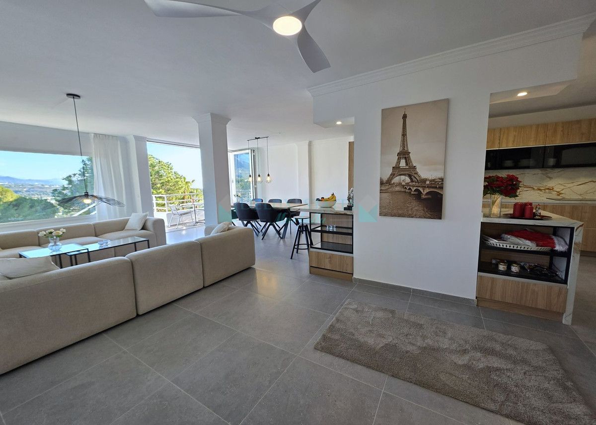 Apartamento en venta en Nueva Andalucia