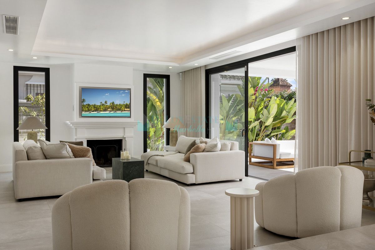 Villa en alquiler en Nueva Andalucia