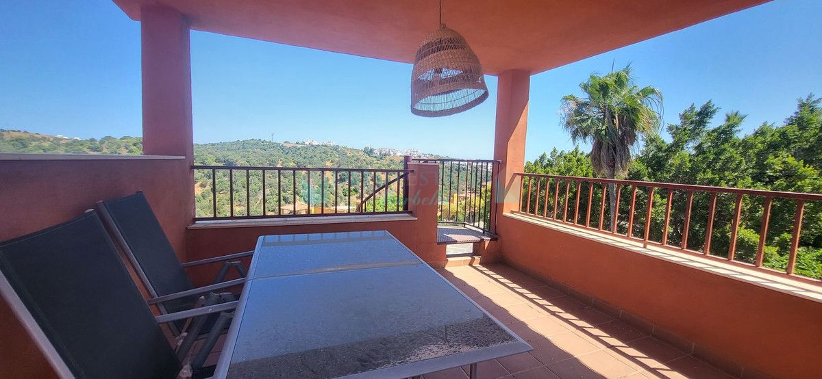 Penthouse for sale in La Reserva de Marbella, Marbella East