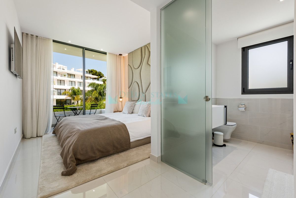 Penthouse for rent in Estepona