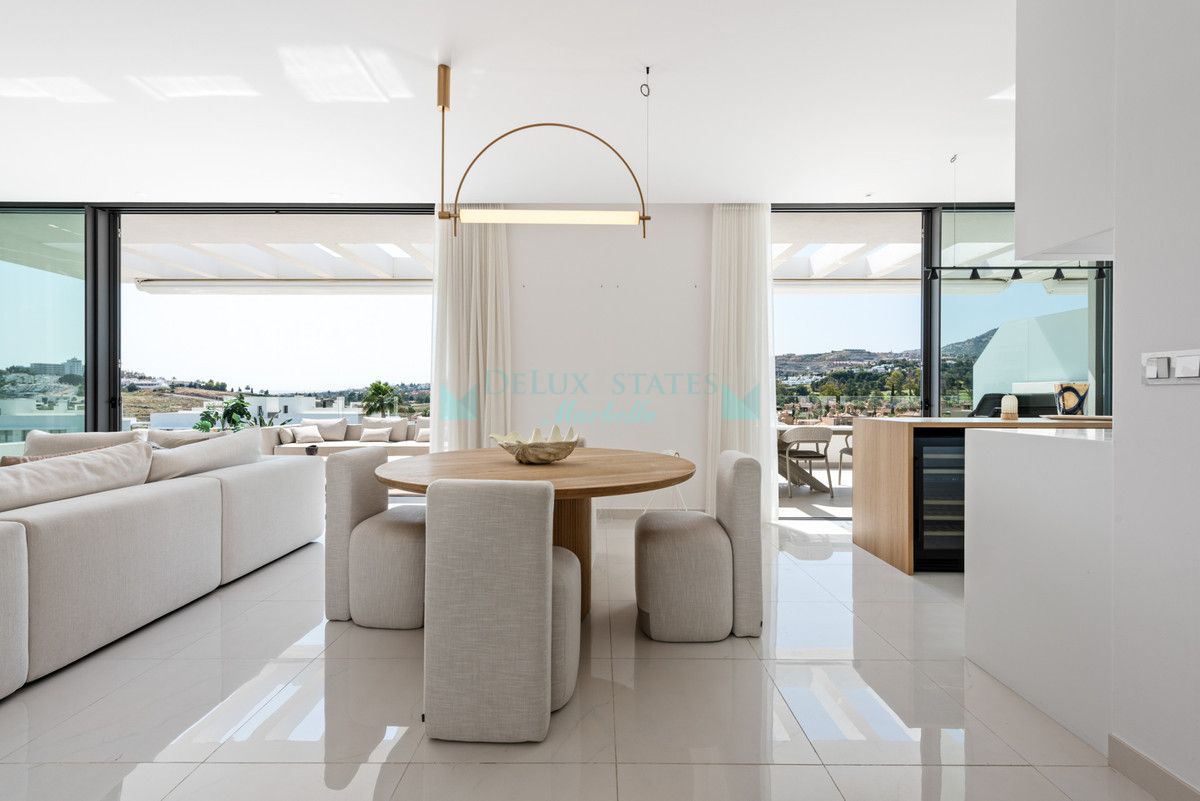 Penthouse for rent in Estepona