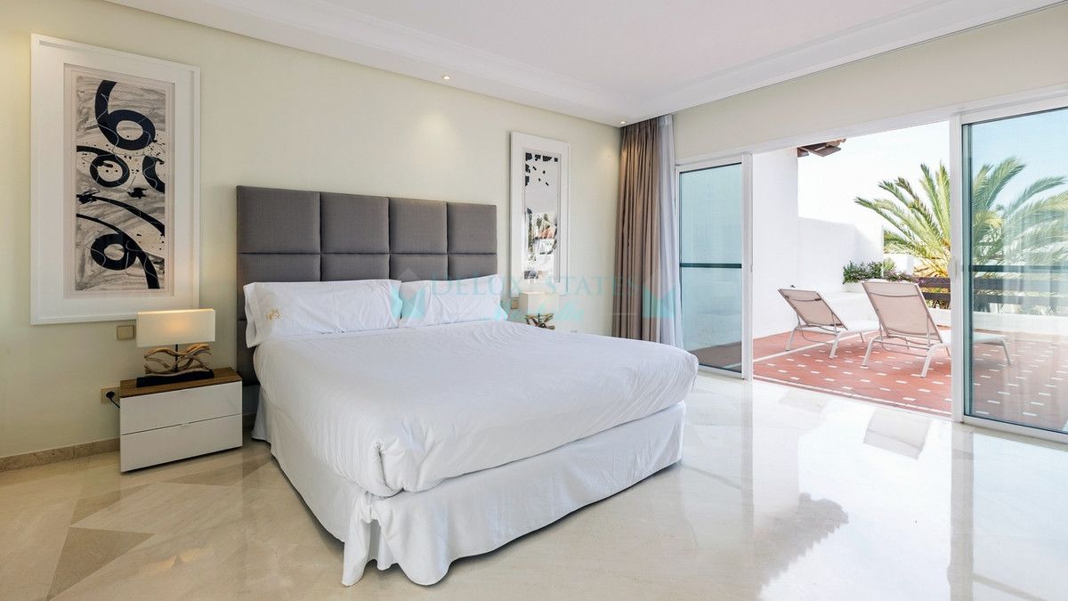 Penthouse for rent in Marbella - Puerto Banus