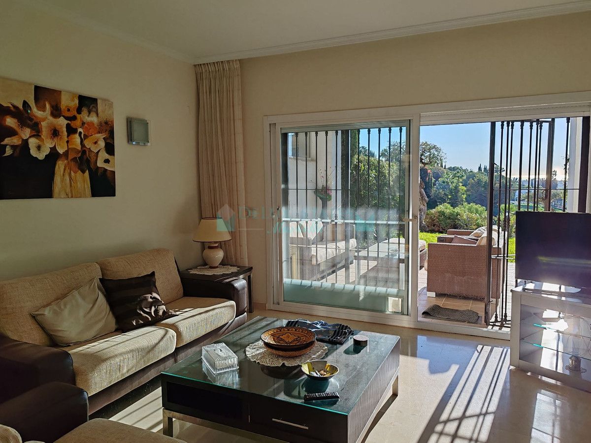 Ground Floor Apartment for sale in La Quinta, Benahavis