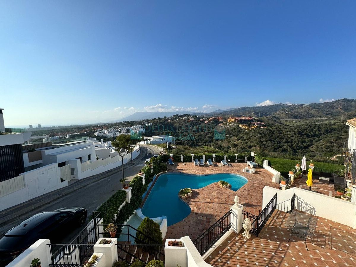 Adosado en venta en Cabopino, Marbella Este