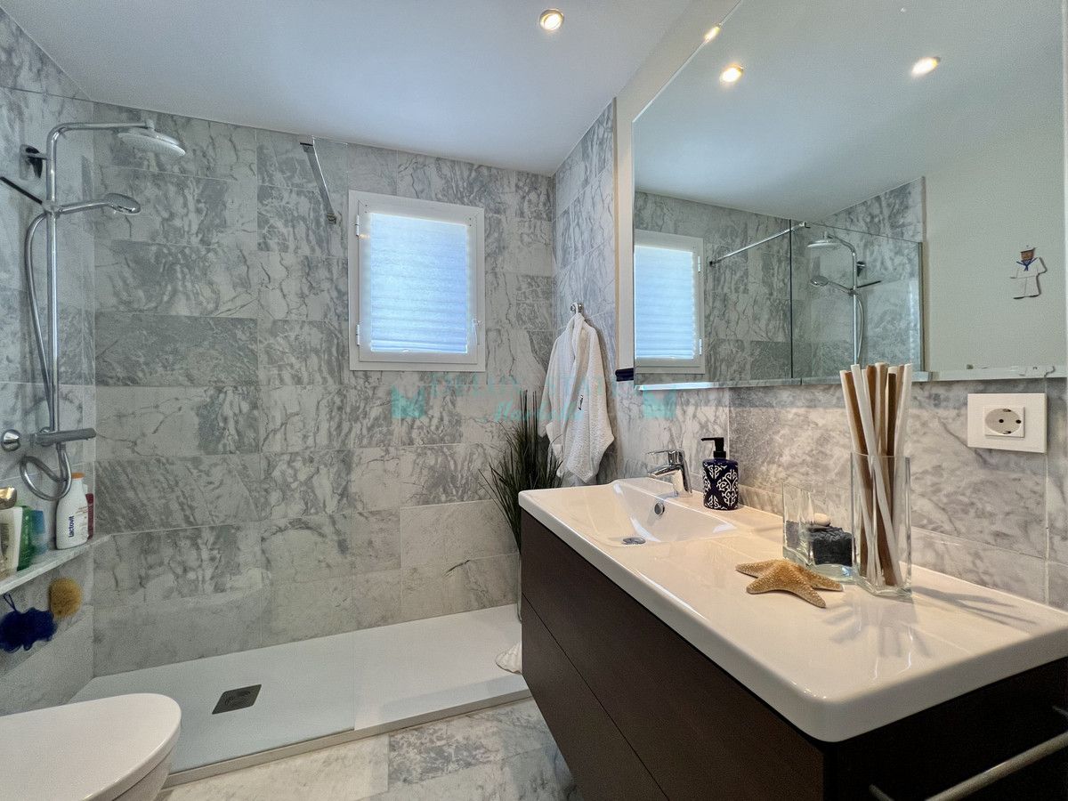 Apartment for sale in Guadalmina Baja, San Pedro de Alcantara
