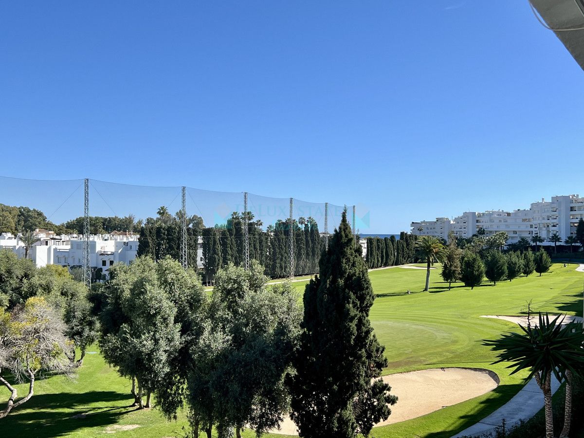 Apartment for sale in Guadalmina Baja, San Pedro de Alcantara