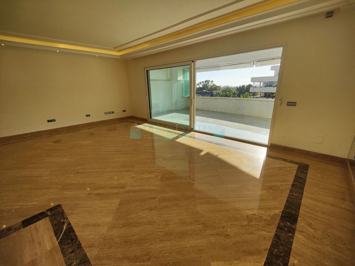 Apartment for rent in Marbella