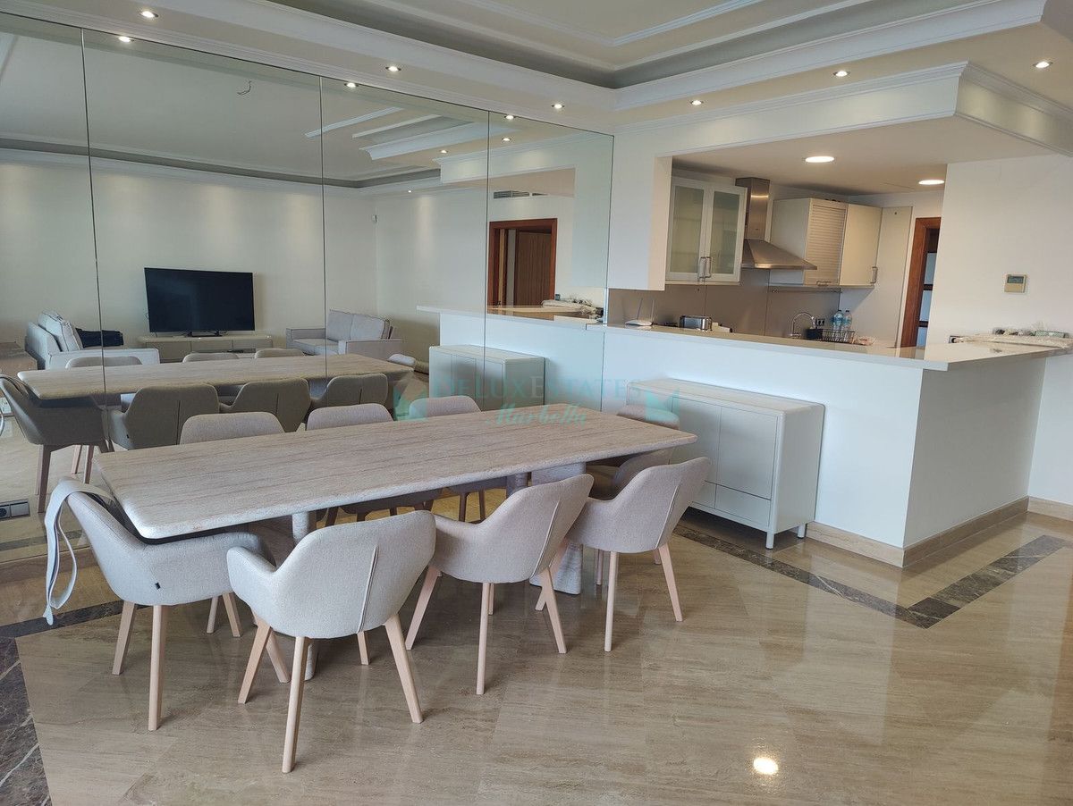 Apartamento en alquiler en Marbella