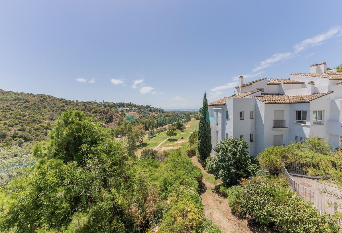 Ground Floor Apartment for sale in La Quinta, Benahavis