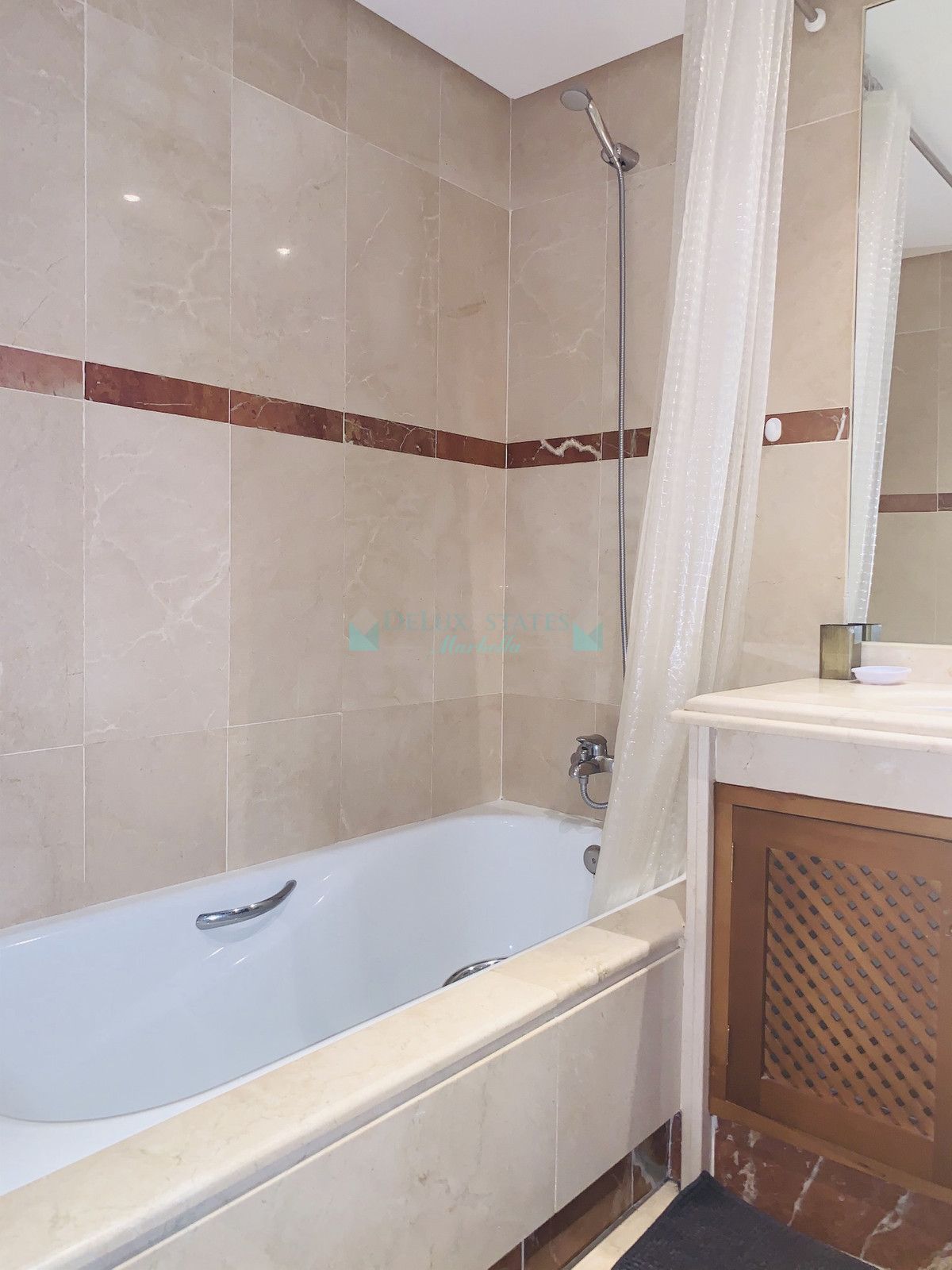 Apartamento en alquiler en Costalita, Estepona