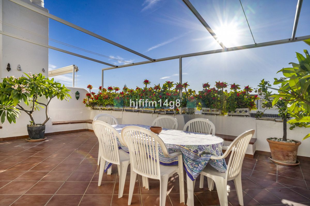 Penthouse for sale in Marbella Golden Mile