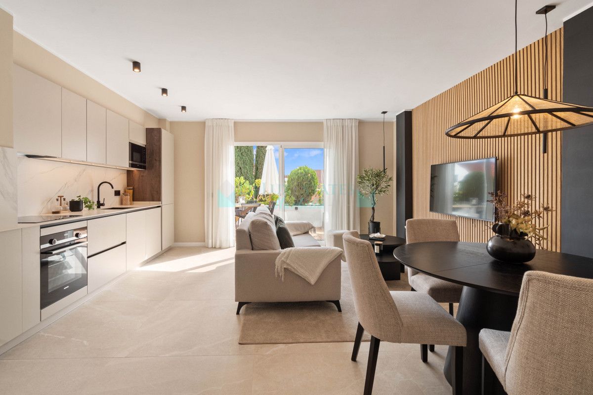 Apartamento en venta en Nueva Andalucia