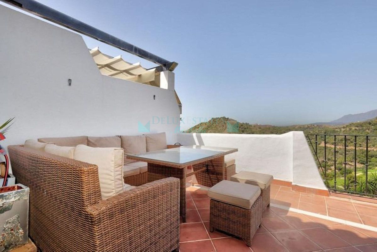 Town House for sale in Benahavis