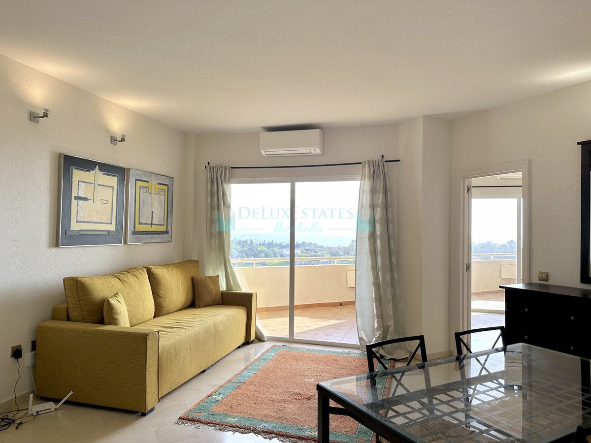 Apartment for sale in Estepona