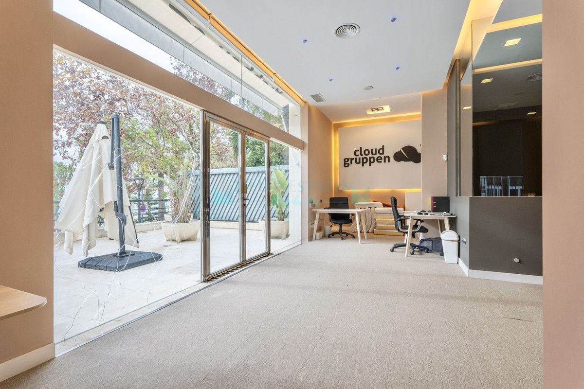 Office for rent in Marbella