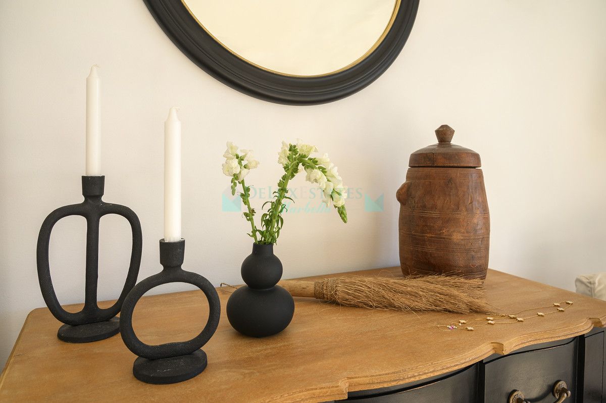 Villa for rent in Estepona