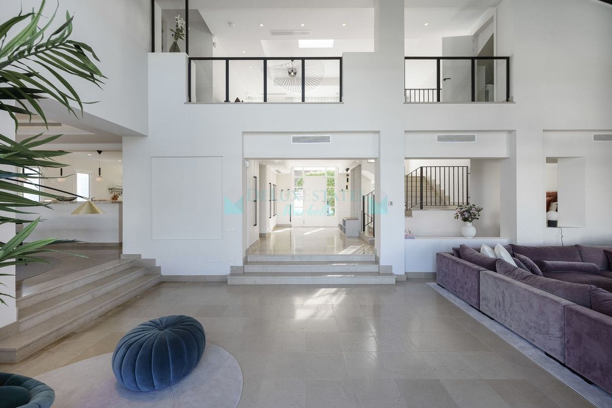 Villa en venta en Benahavis