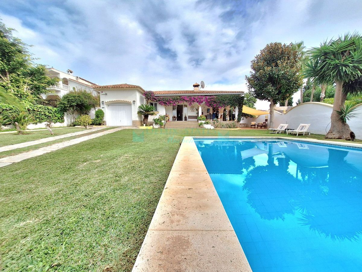 Villa en venta en Marbella