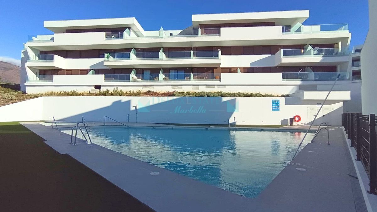 Penthouse for rent in Estepona