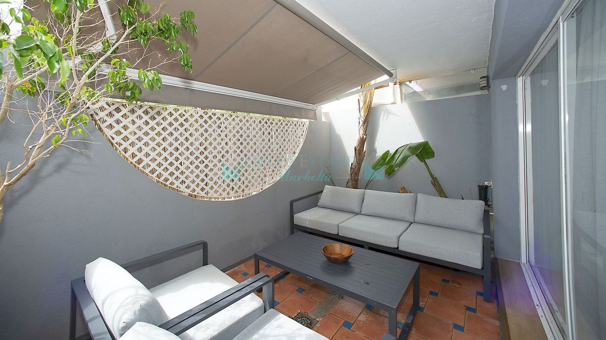 Town House for sale in Nueva Andalucia