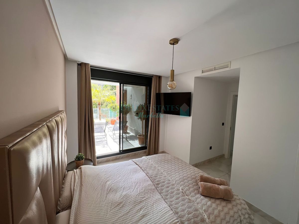 Apartamento Planta Baja en venta en Benahavis