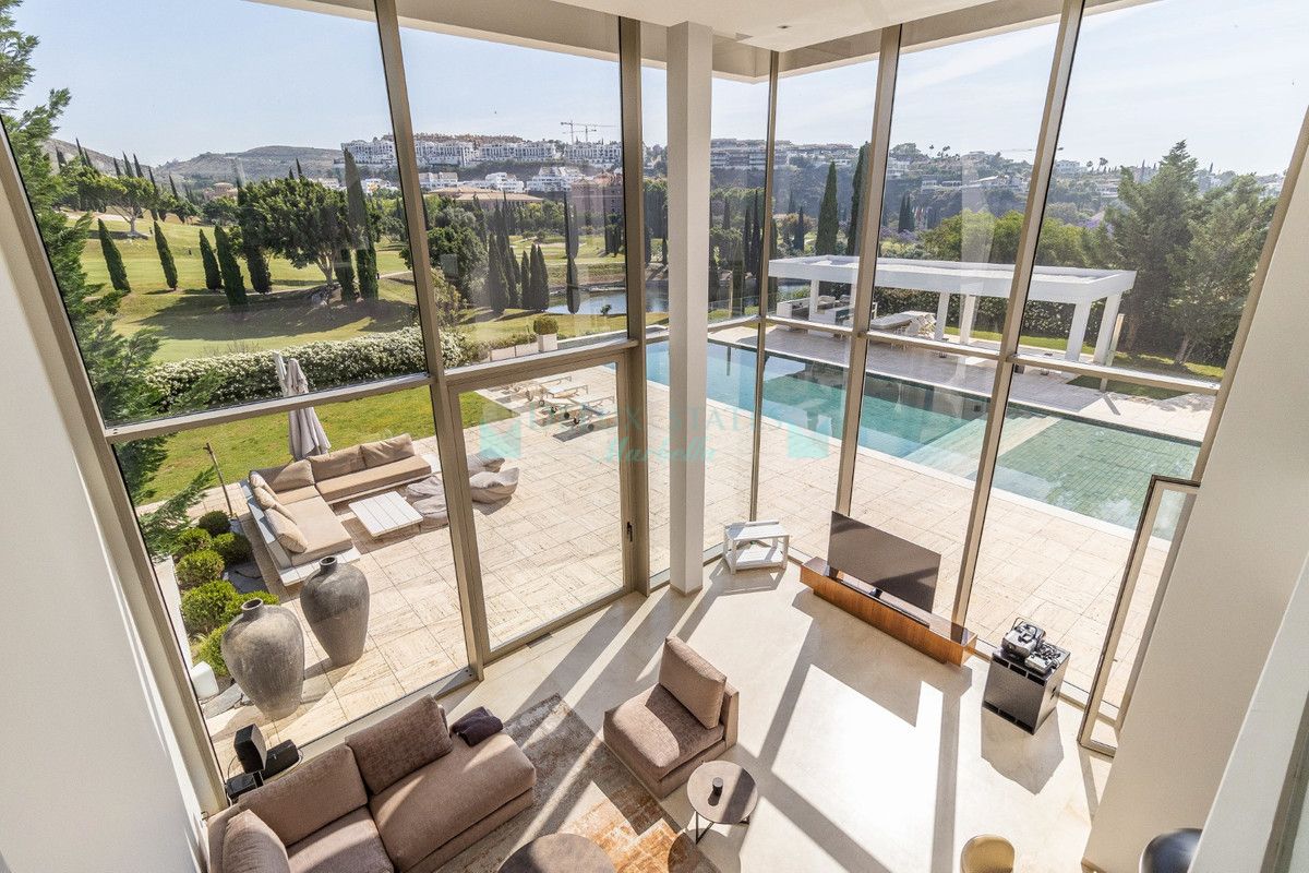 Villa en alquiler en Benahavis