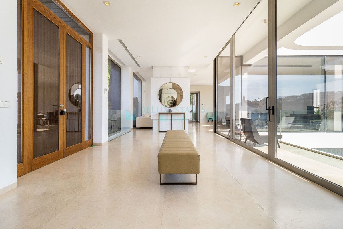 Villa en alquiler en Benahavis