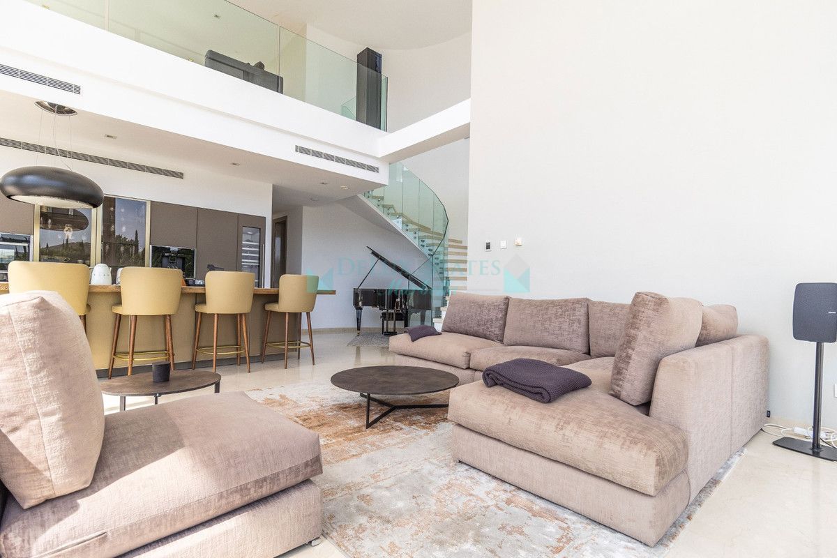 Villa en alquiler en Benahavis