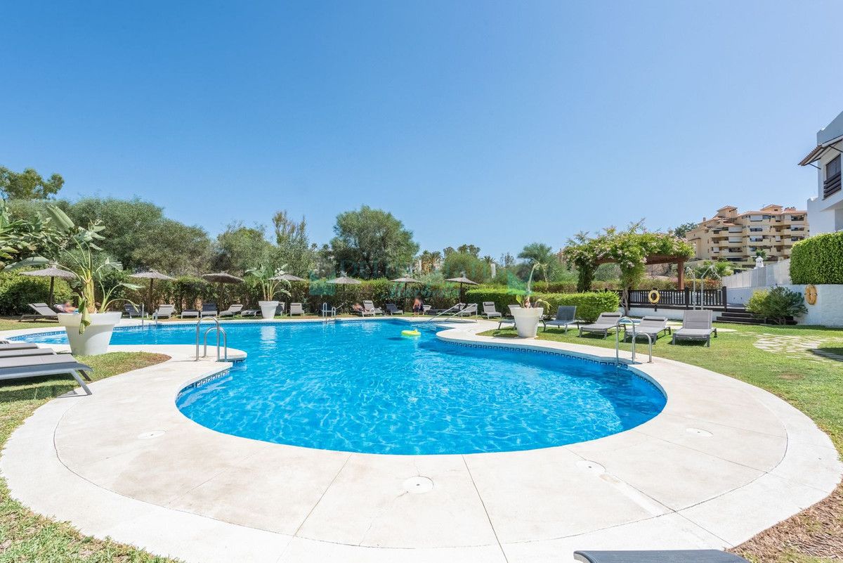 Ground Floor Apartment for sale in Estepona